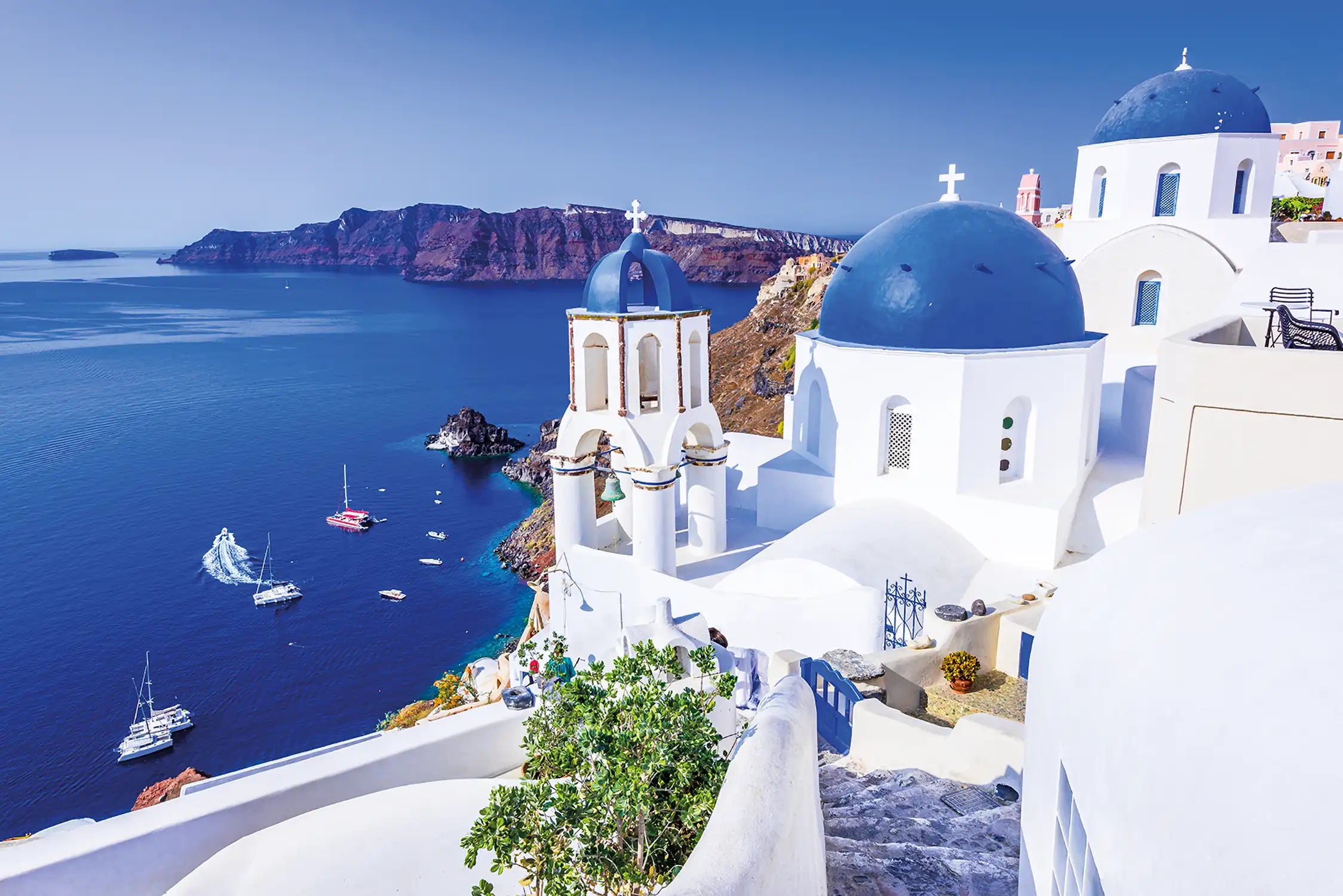 Oia, Santorini, Greece - Blue church and caldera Santorin Blaue Kirche Griechenland Meer